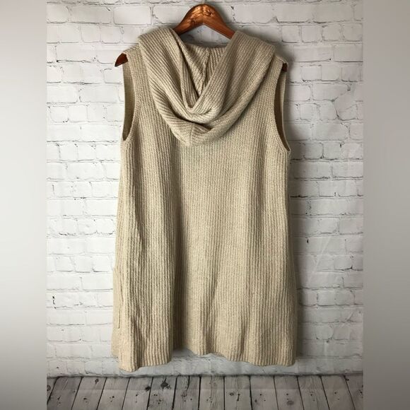 Merona Sleeveless Tan Cardigan Medium - Picture 7 of 8